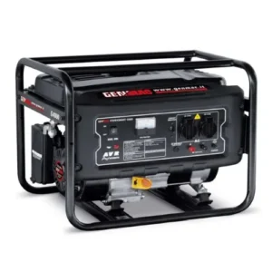 Generatore di Corrente GENMAC G3200 – 3 kW, Motore RATO con AVR e Serbatoio 15 L