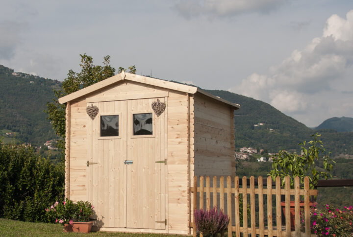 CASETTA GIULIA CM. 200X200