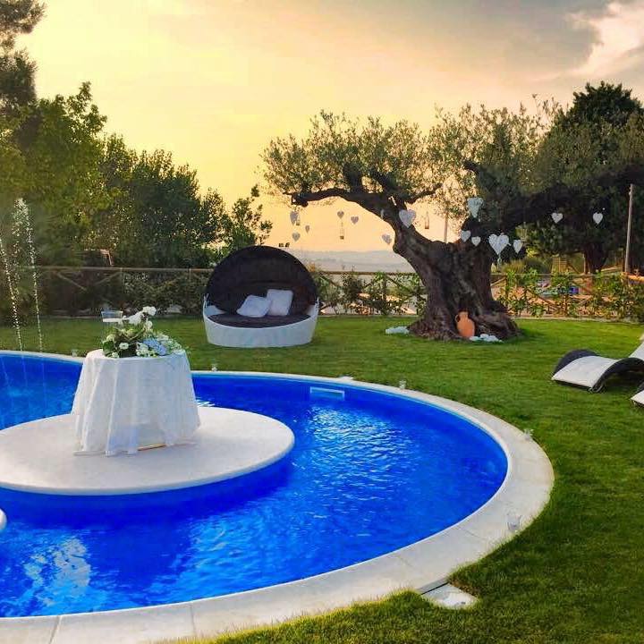 piscina montecucco