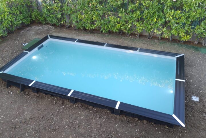 piscina gre in wpc effetto legno
