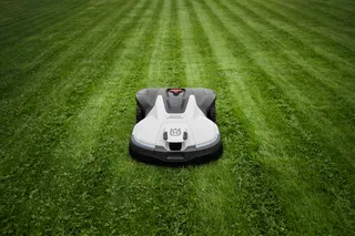 husqvarna-automower-430v-nera-robot-rasaerba-04.webp