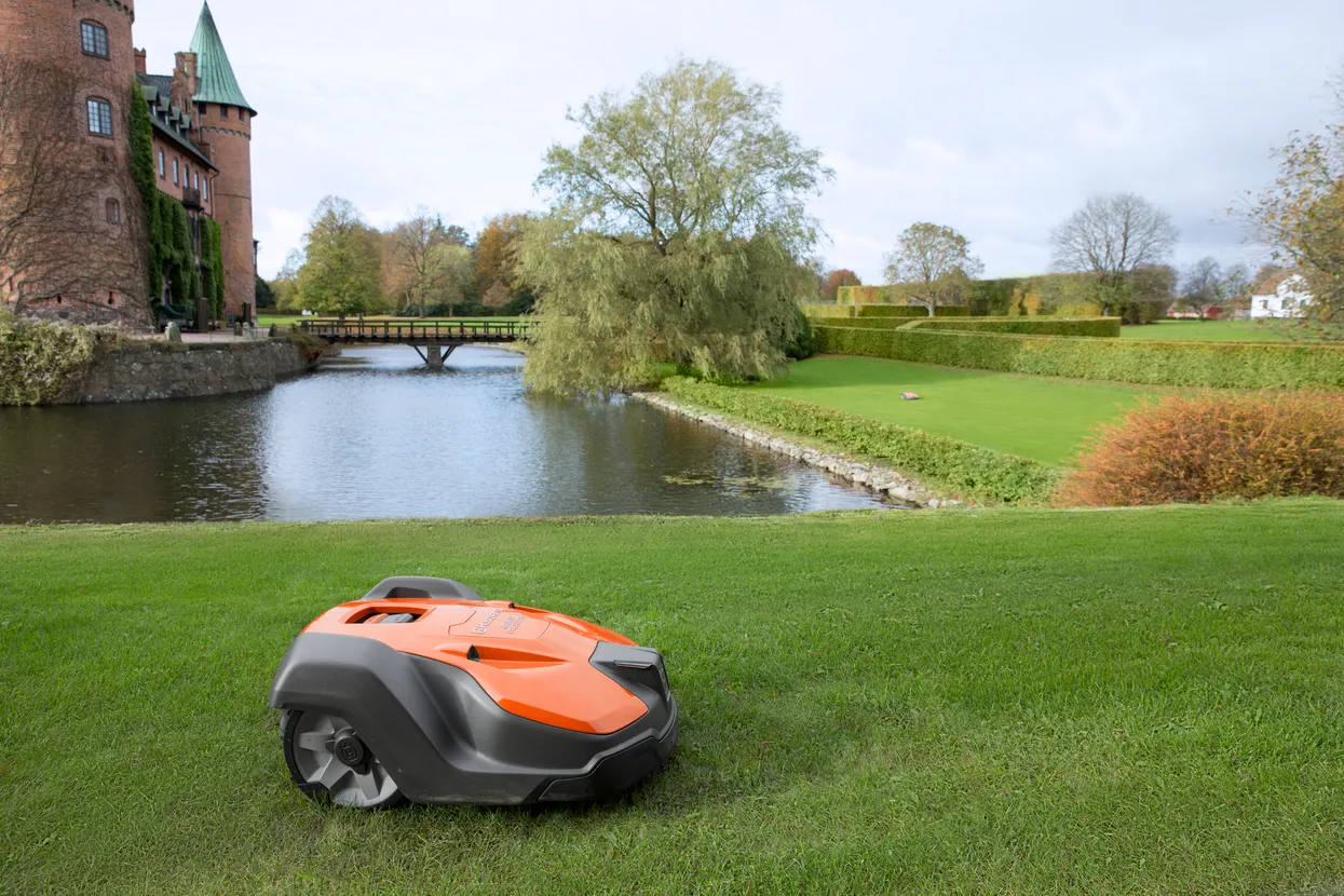husqvarna-automower-520-robot-rasaerba-02.webp